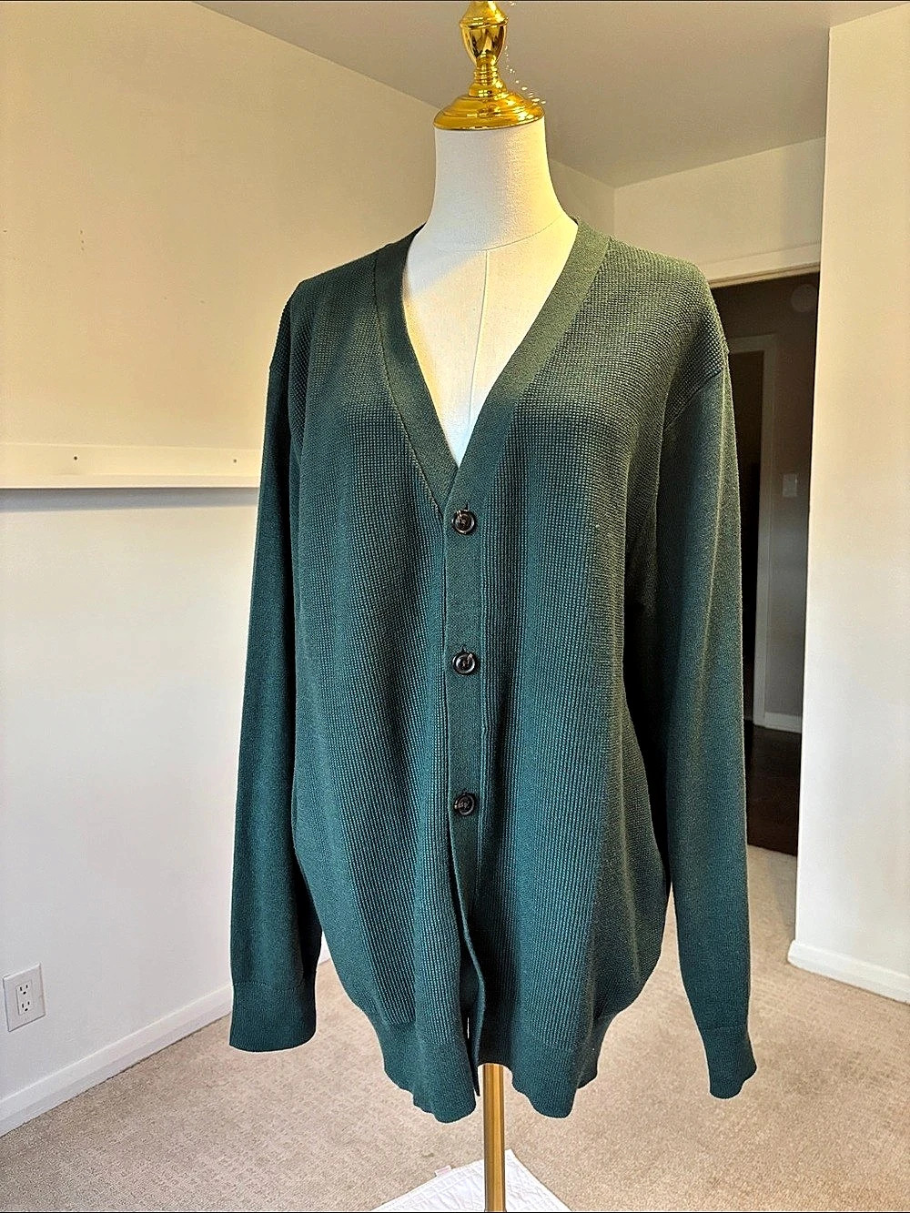 Roundtree & Yorke Men’s Green V-Neck Button Cardigan Size XL NWOT